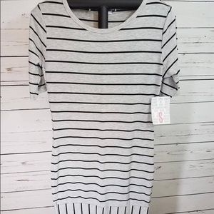 NWT ~ LuLaRoe Julia Dress Size Small -GREY & BLACK